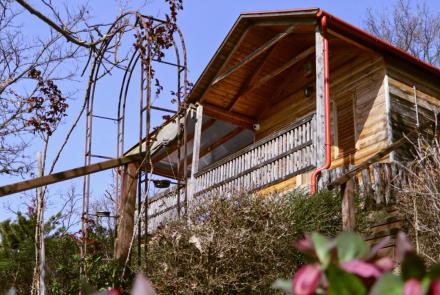 Eladó örök panorámás építési telek, közel a városhoz, 30 %-os beépíthetőséggel
